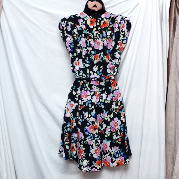 YUMI KIM Black Floral Silk Print Wrap Dress - Picture 3 of 6